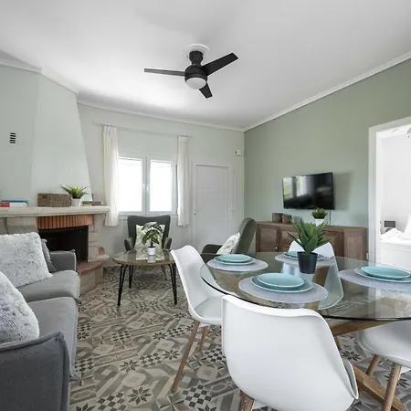 East Penthouse - Horizon Edge Retreat דירה אייה פרסקבי